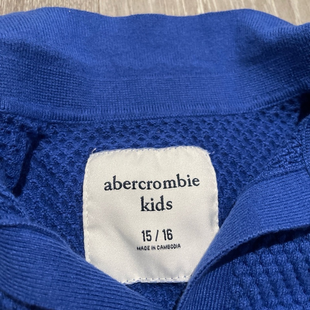Abercrombie Kids Textured Royal Blue Sweater - Picture 3 of 5